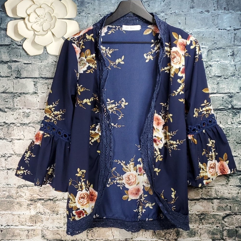 5/$30 🎀 Hipster Row |Boho Cottagecore Floral Duster